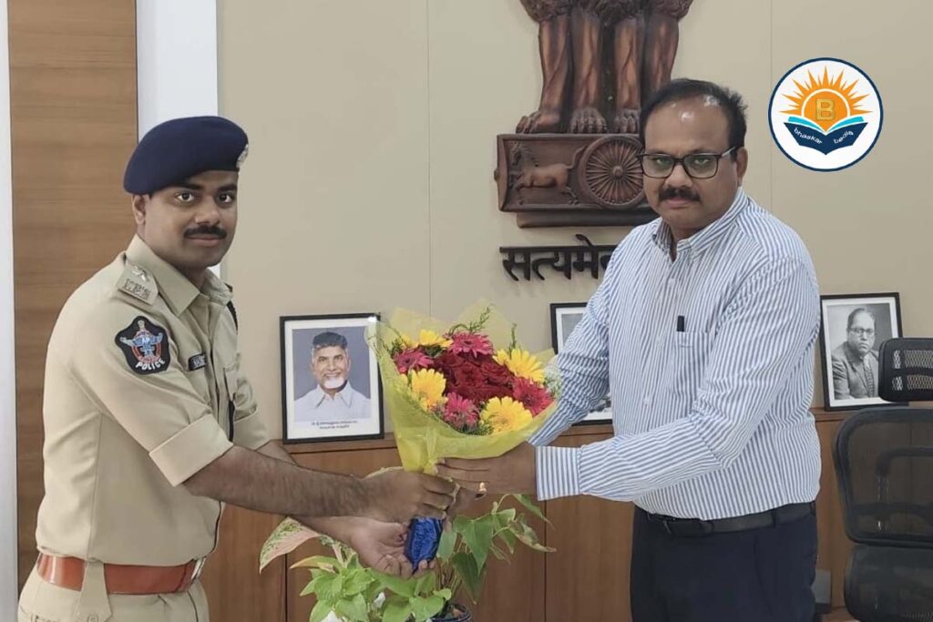 bhaskarpedia_The SP who met the district collector