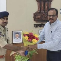 bhaskarpedia_The SP who met the district collector